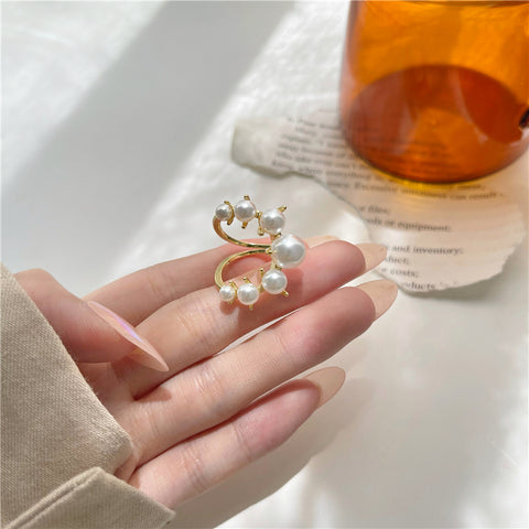 Korean Style Curved Pearl Ring