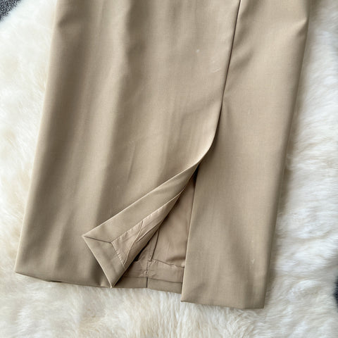 Elegant Split Half-body Skirt with Belt