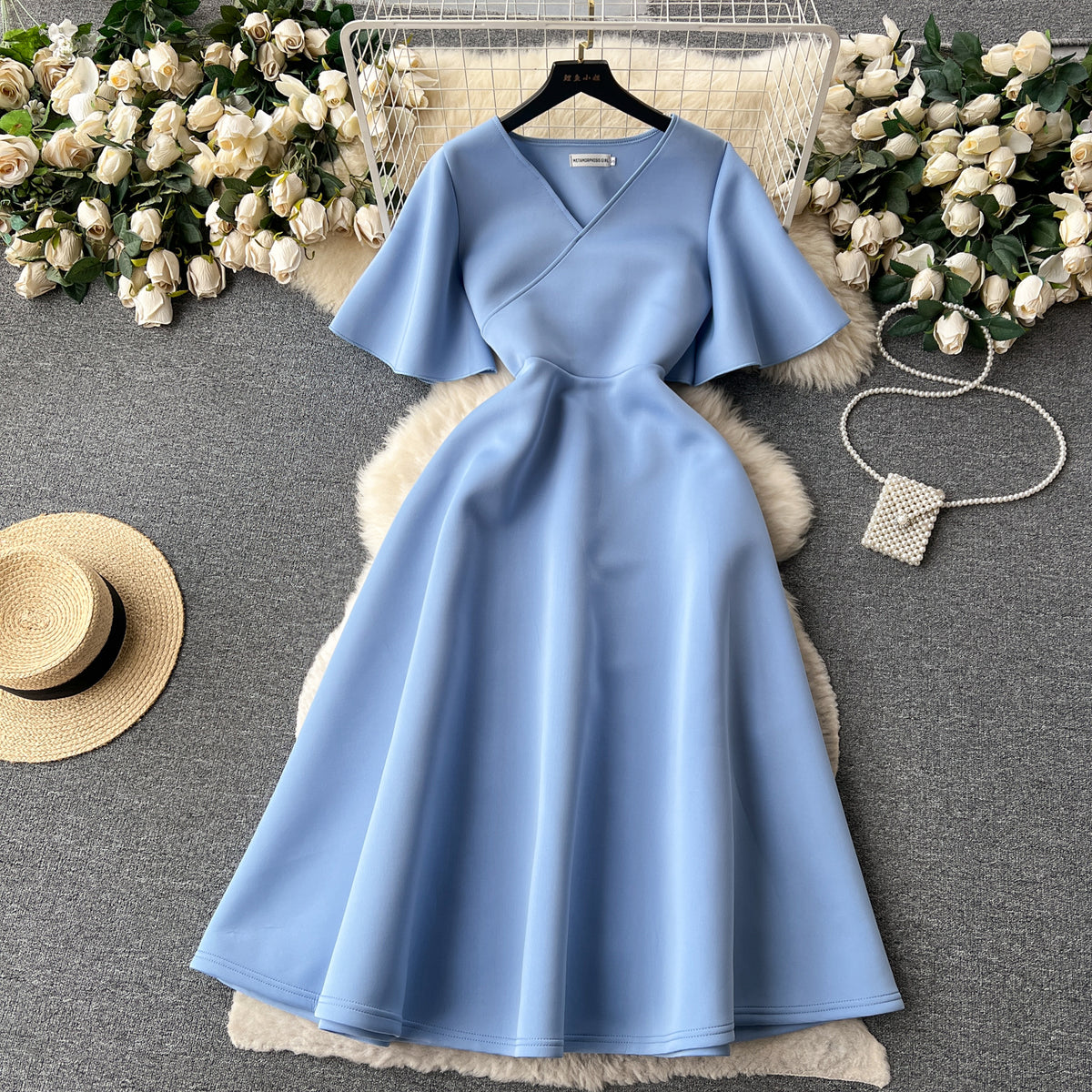Solid Color Waist Long Sleeve Slim Fit Dress
