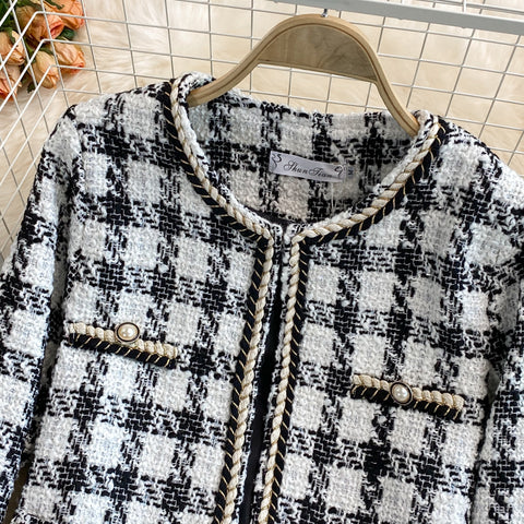 French Chanel Loose Tweed Suit