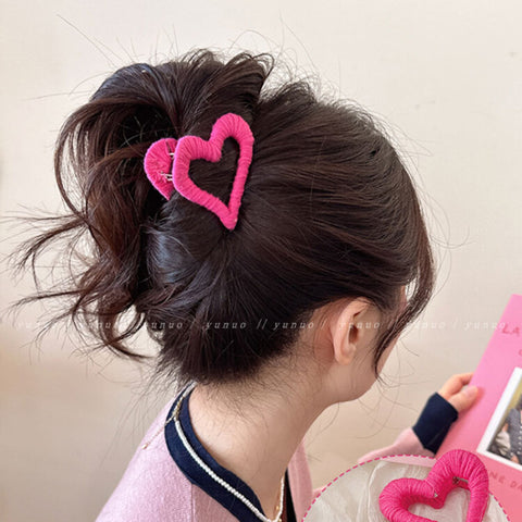 Woolen Heart Shape Hair Claws