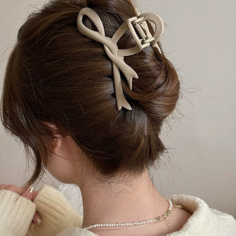 Elegant Acrylic Bow Hair Clip