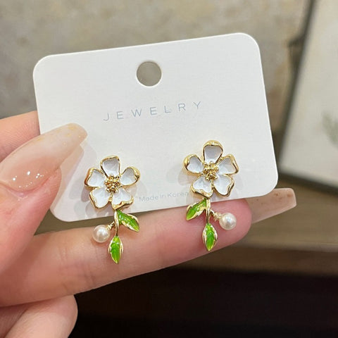 Sweetie 3d Flower&Leaves Earrings