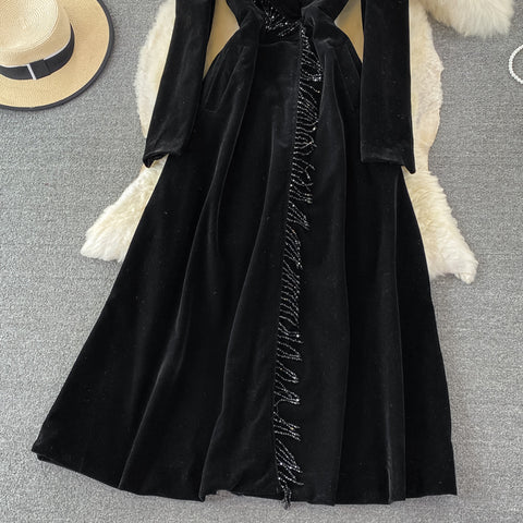 Puffy Sleeve Pleated Black Velvet Dress