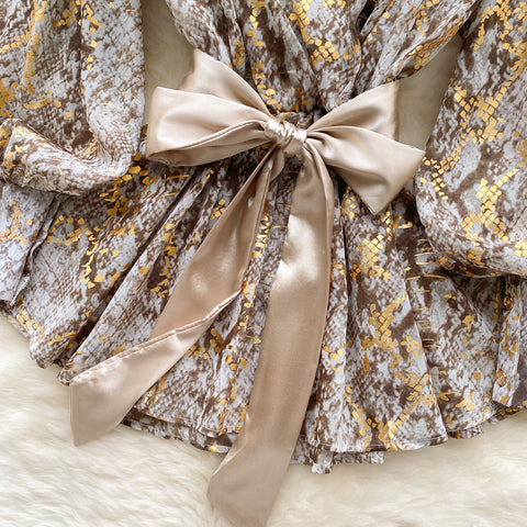 Courtly Puffy Sleeve Floral Shirt