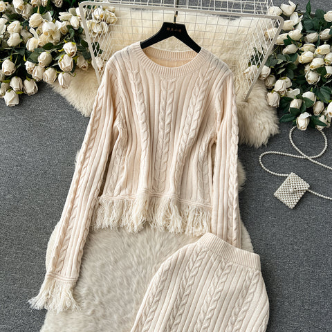 Fringed Sweater&Half-body Skirt 2Pcs