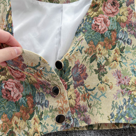 Courtly Oil Painting Floral Vest
