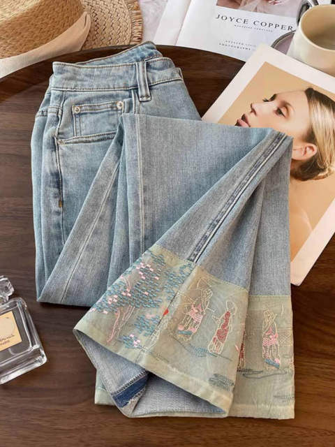 Chinese Style Loose Embroidered Jeans
