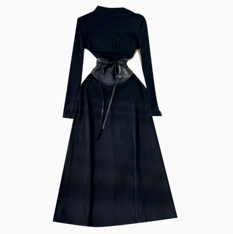 Niche Knitted Dress with PU Waistband