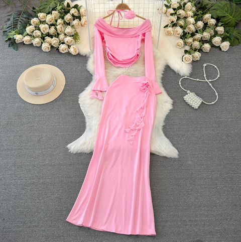 Off-shoulder Top & Hip-wrapping Skirt 2Pcs