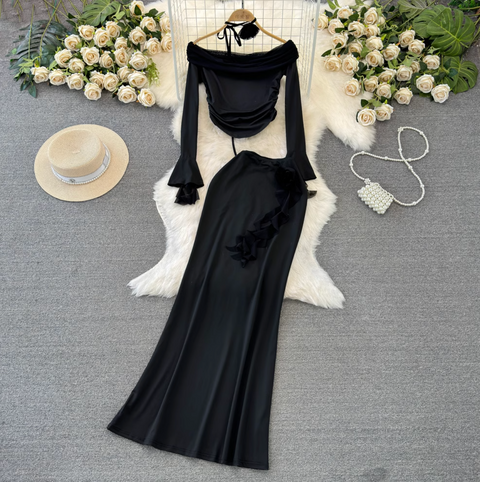 Off-shoulder Top & Hip-wrapping Skirt 2Pcs