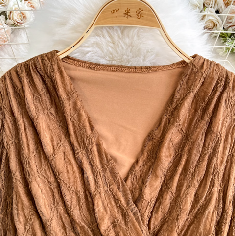 V-neck Top & Half-body Skirt Lace 2Pcs