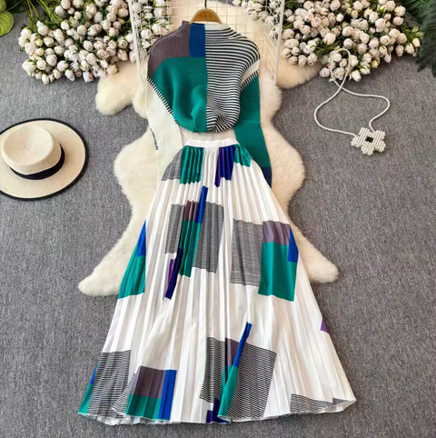 Turtleneck Top & Pleated Skirt Printed 2Pcs