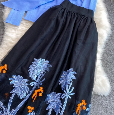 Sweater & Embroidered Mesh Skirt 2Pcs