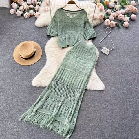 Hollowed Knitwear & Fishtail Skirt 2Pcs