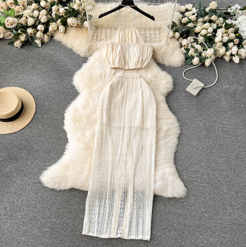 Pleated Halter Top & Lace Skirt 2Pcs