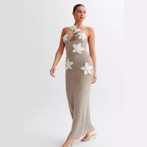 Hollowed 3D Flower One-step Dress