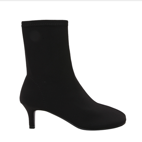 Square-toe Stretchy Black Sock Boots