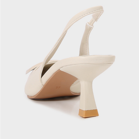 Square Decorated Creamy White Sandals