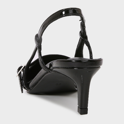 Buckle Embellished Pull Strap Shallow Sandals