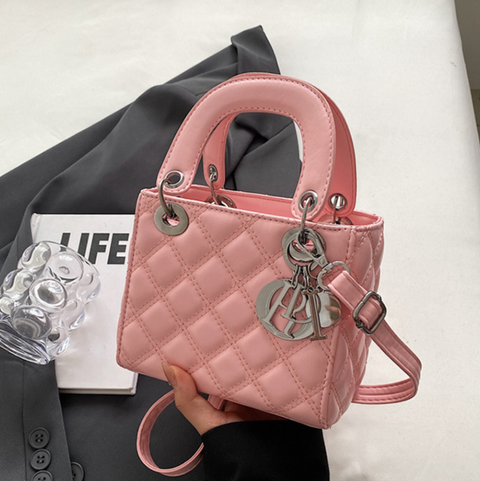 Lozenge Stitching Crossbody Bag