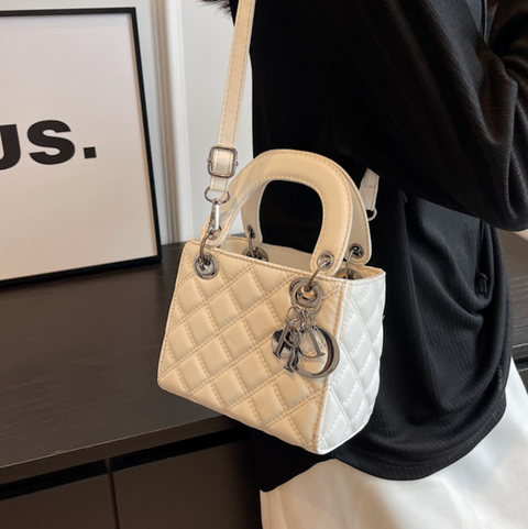 Lozenge Stitching Crossbody Bag