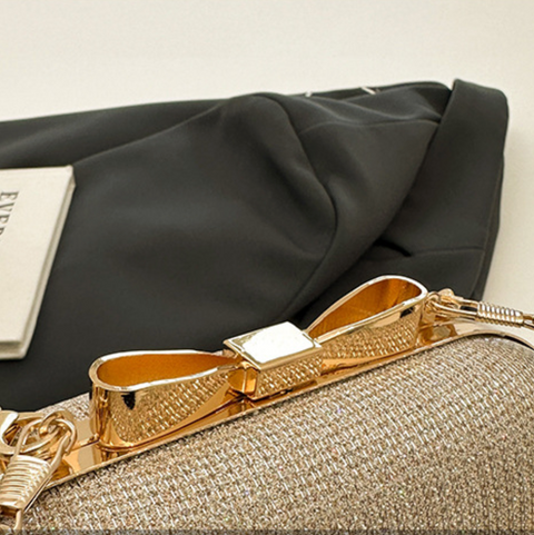Sequined Elliptical Crossbody Chain Bag