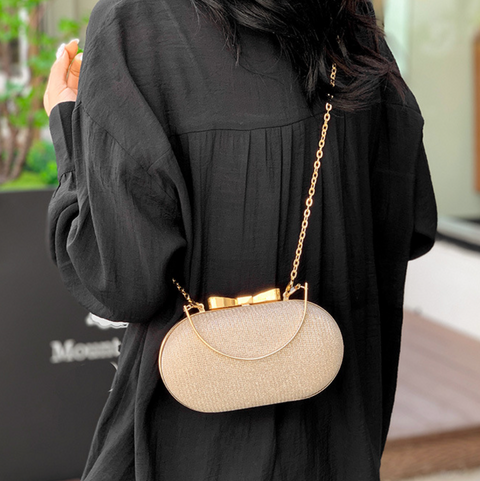 Sequined Elliptical Crossbody Chain Bag