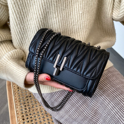 Y-lock Pleated PU Chain Bag