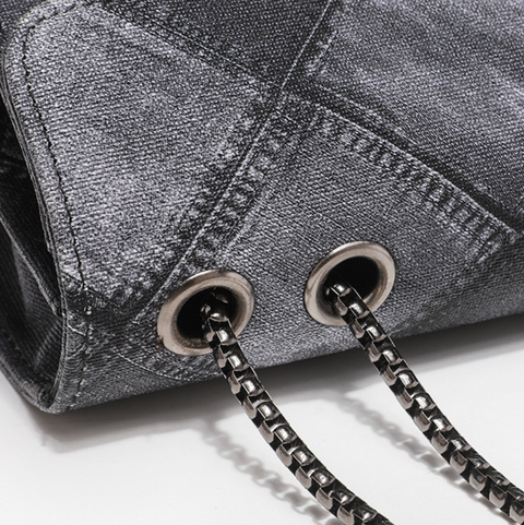 Lattice Embossed Gradient Gray Chain Bag