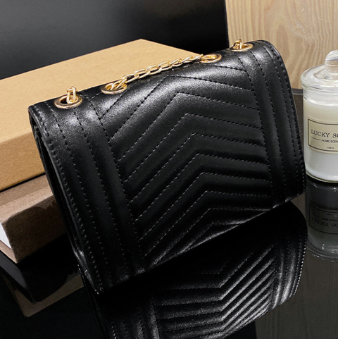 Rhinestone Studded Fringed Chain Bag