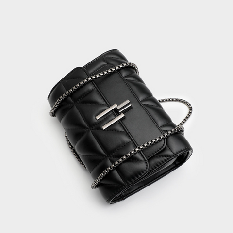 Y Buckle Lattice Stitching Chain Bag