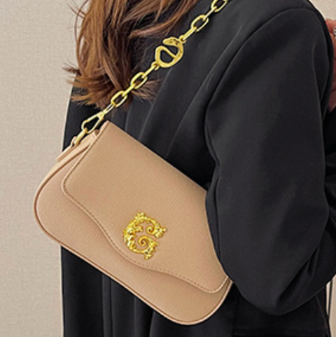 Premium Stitching PU Chain Bag