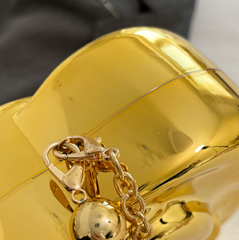 Niche Beaded Handle Acrylic Flower Bag