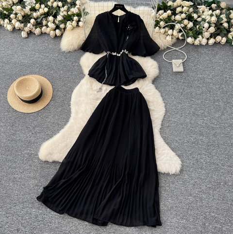 3D Flower Top & Half-body Skirt Pleated 2Pcs