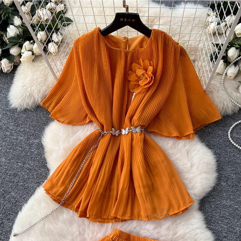 3D Flower Top & Half-body Skirt Pleated 2Pcs