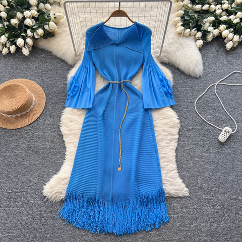 Lapeled Pleated Fringed Knit Dress