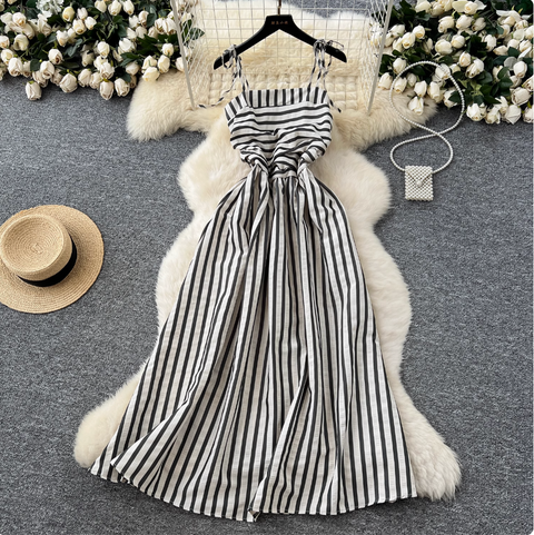 Mori Striped Printed Lace-up Dress