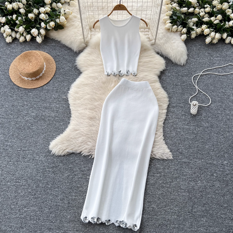 Sequined Flower Camisole & Skirt Knit 2Pcs