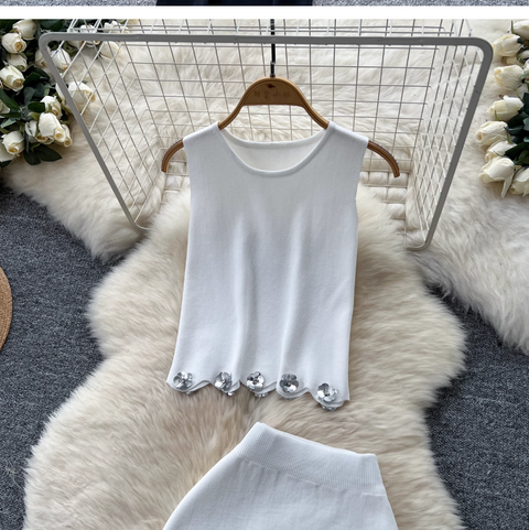 Sequined Flower Camisole & Skirt Knit 2Pcs