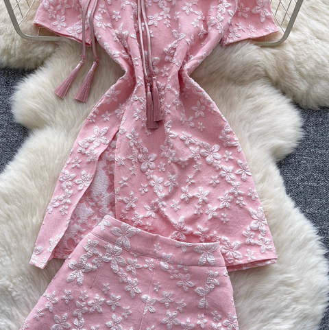 Plate Button Jacquard Cheongsam & Shorts 2Pcs