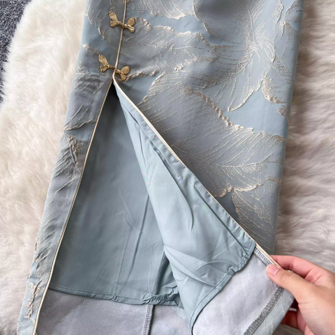 Chinese Style Jacquard Split Cheongsam