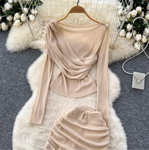 Niche Design Pleated Top & Trousers 2Pcs