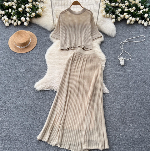 Hollowed Knitwear & Half-body Skirt 2Pcs
