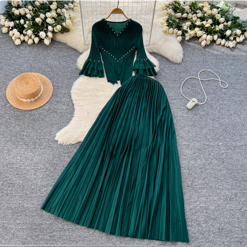 Niche Beaded Top & Pleated Skirt 2Pcs