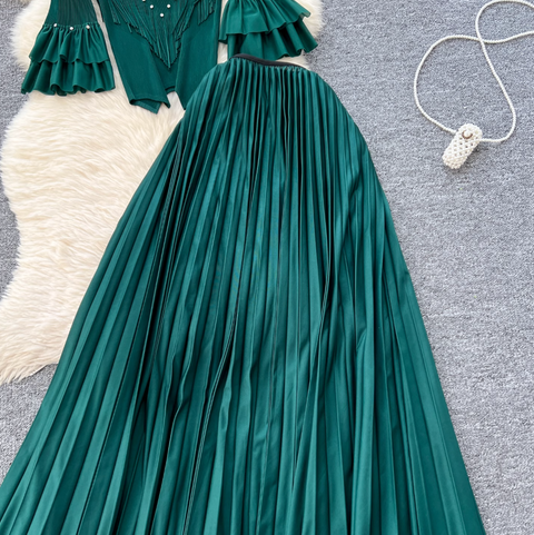Niche Beaded Top & Pleated Skirt 2Pcs