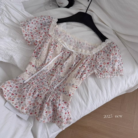 Sweetie Off-shoulder Ruffled Chiffon Shirt