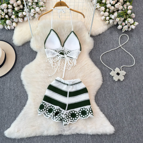 V-neck Fringed Bikini & Shorts 2Pcs