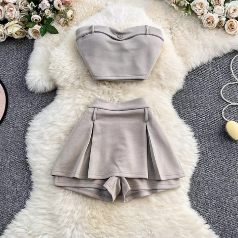 Padded Tank Top & Pleated Shorts 2Pcs