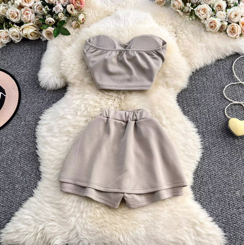 Padded Tank Top & Pleated Shorts 2Pcs